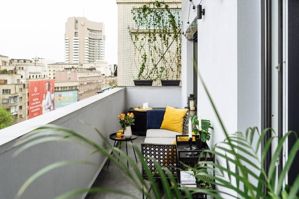 Amazing City View - Terrace+Netflix - City Center Bucarest Exterior foto